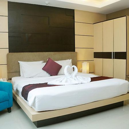 Orchardz Hotel Ayani Pontianak Eksteriør bilde