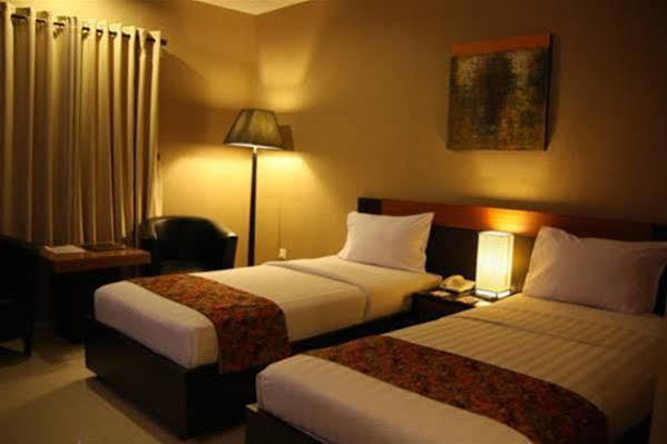 Orchardz Hotel Ayani Pontianak Eksteriør bilde