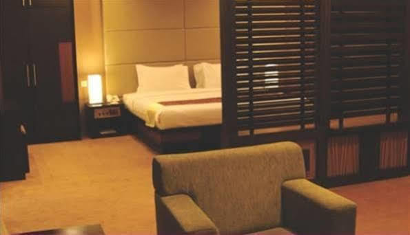 Orchardz Hotel Ayani Pontianak Eksteriør bilde