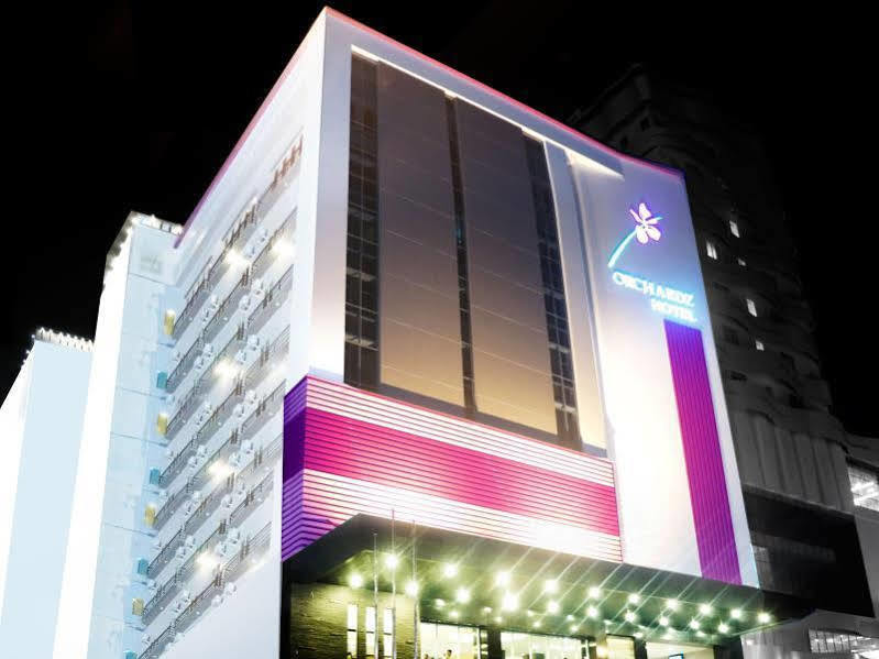 Orchardz Hotel Ayani Pontianak Eksteriør bilde