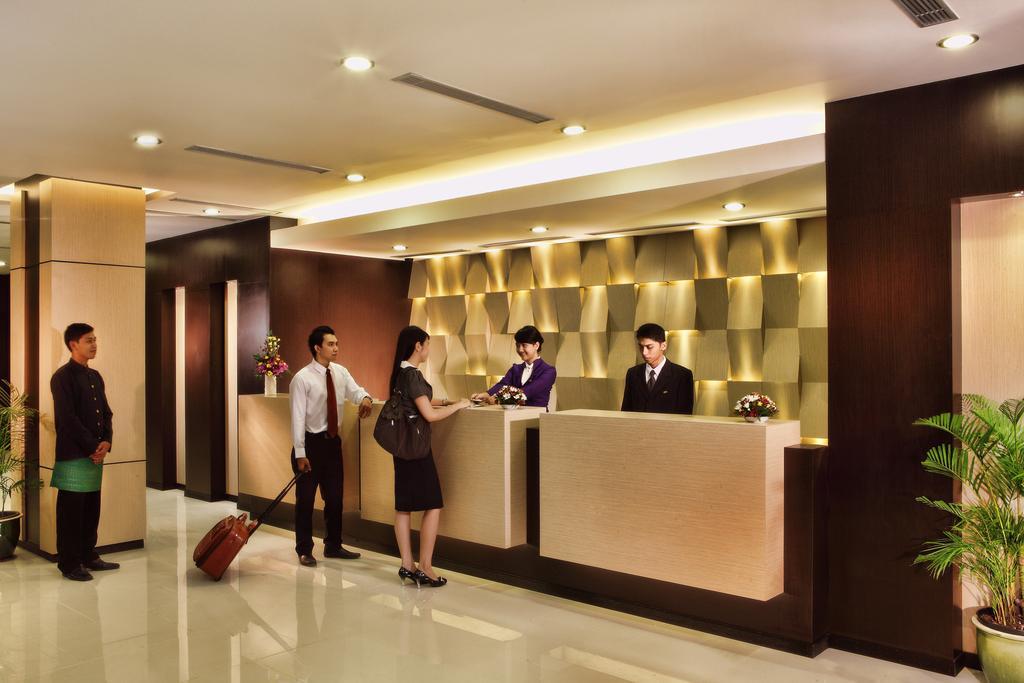 Orchardz Hotel Ayani Pontianak Eksteriør bilde